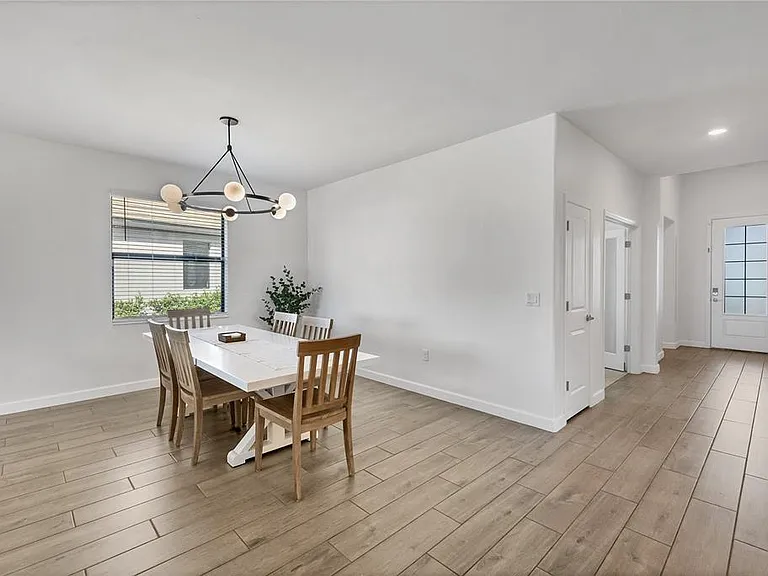 15716 Barefoot Beach Dr — Photo 10