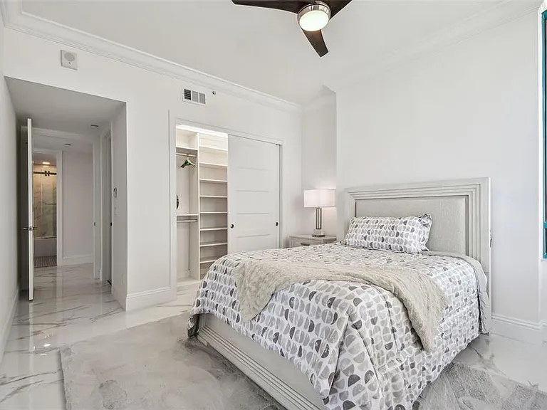 1560 Gulf Blvd #306 — Photo 25