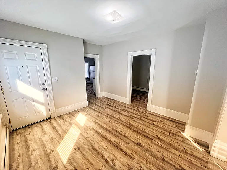 104 Lexington Ave NW #2 — Photo 3