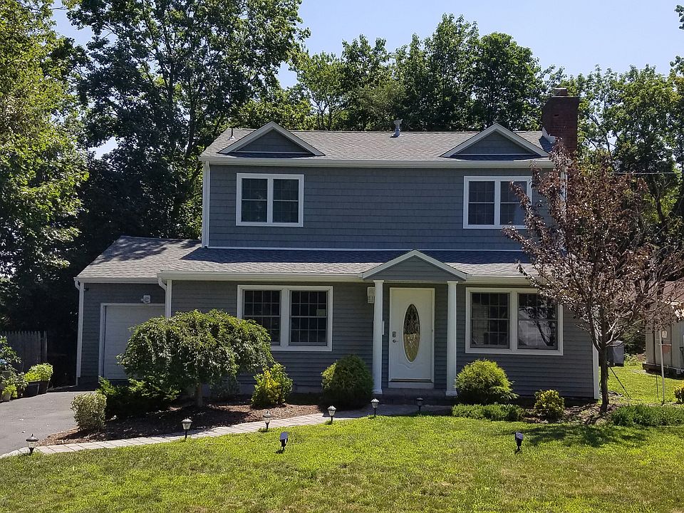 1st image of 658 Quackenbush Ave