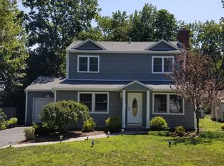 658 Quackenbush Ave, Wyckoff, NJ 07481