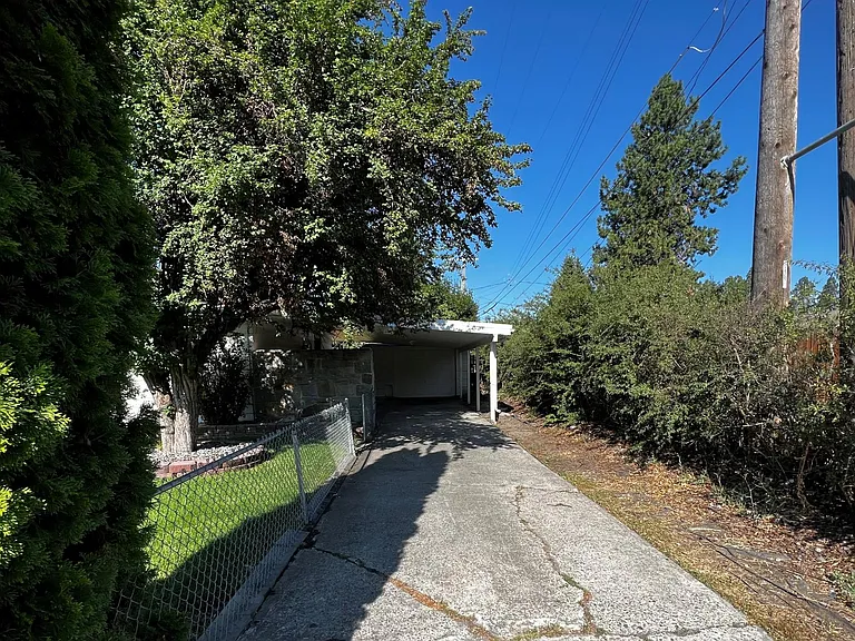 5511 N Whitehouse St — Photo 3