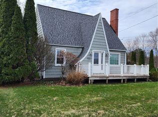 5378 Bear Rd, North Syracuse, NY 13212