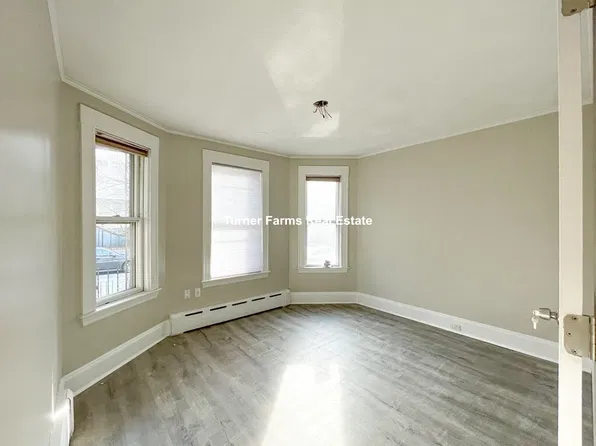 11 Bowdoin St, Medford, MA