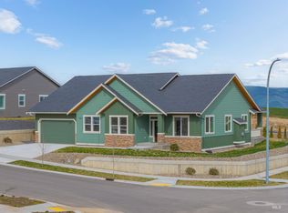 1743 Golden Hills Dr, Lewiston, ID 83501