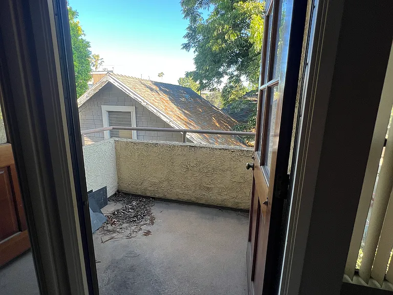222 S Catalina Ave #9 — Photo 11