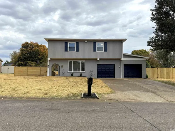 5122 W Timberwood Dr, Newburgh, IN 47630