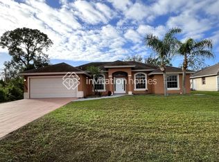1584 SW Paar Dr, Port Saint Lucie, FL 34953