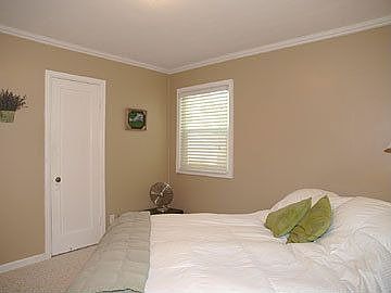 4th image of 2708 S Alden St