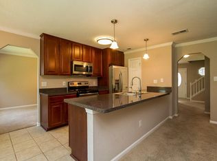 3496 Landstown Ct, Virginia Beach, VA 23453