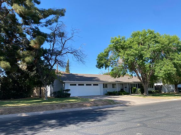 3rd image of 5002 E Clarendon Ave