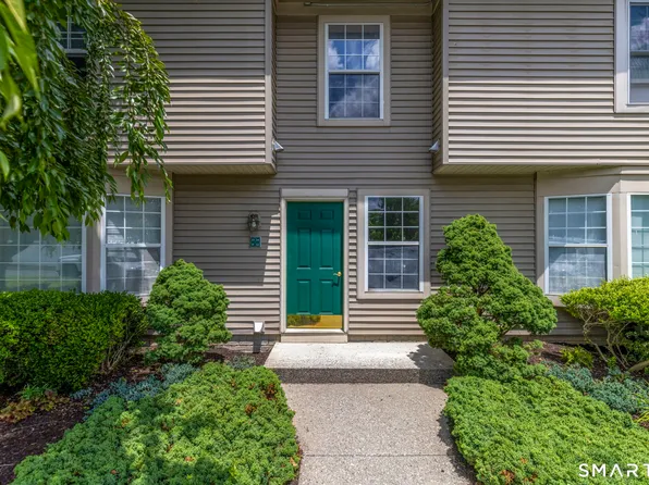33 Glen Ridge Court #33, New Milford, CT 06776