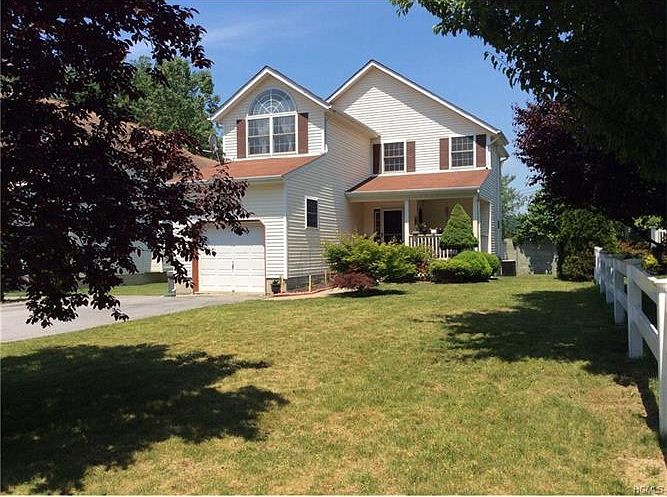 1st image of 39 Melody Ln