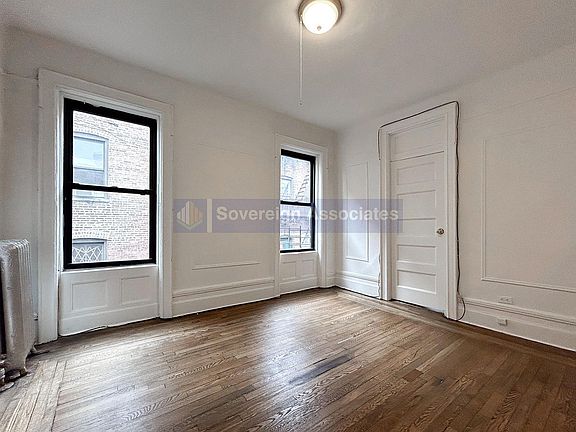 5th image of 3139 Broadway #24
