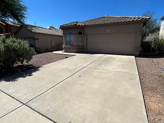 2nd image of 446 E Camino Rancho Cielo