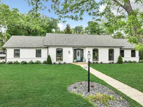 825 South Ferry DRIVE, Lake Mills, WI 53551