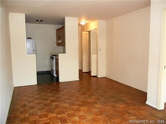 2nd image of 140 Grove St #2A