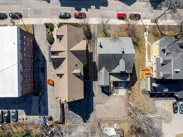 36 Cedar St #1A — Photo 16