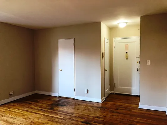 Rented by Prime Realty | media 28