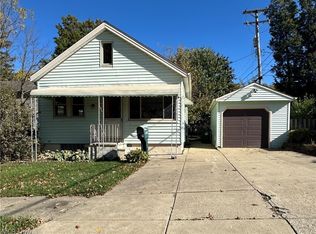 2829 Maplecrest Ave, Parma, OH 44134