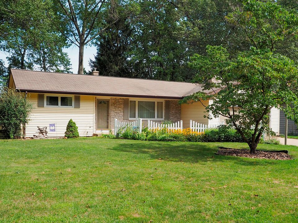 1919 Thrushwood-101