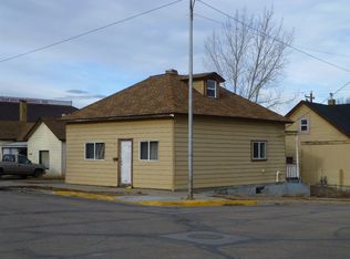 802 Cedar Ave, Kemmerer, WY 83101