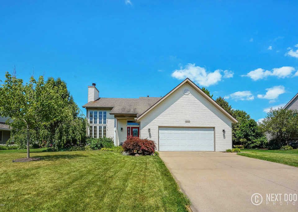 10527 Hunters Creek Dr, Zeeland, MI 49464 Zillow