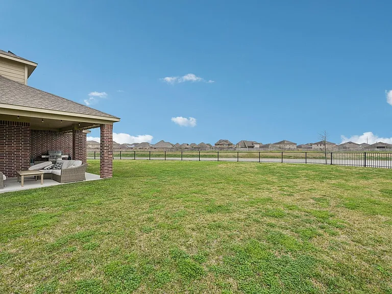 2406 Harborwood Ct — Photo 42
