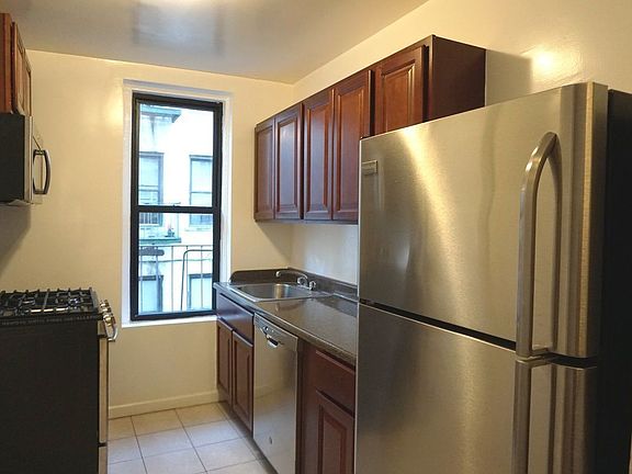 3rd image of 711 Ocean Ave APT 3F