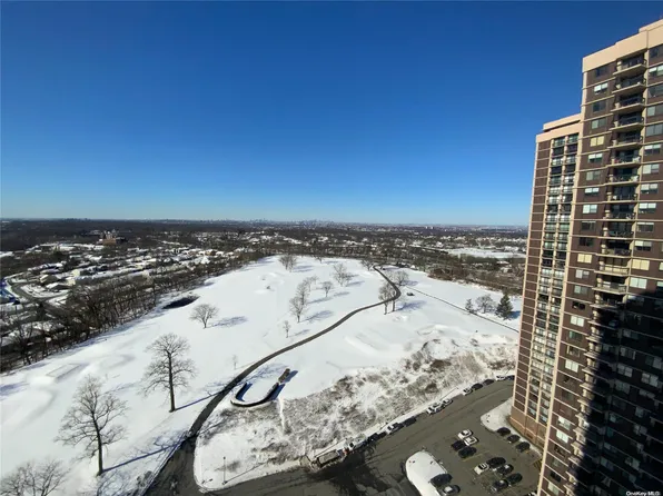 27010 Grand Central Parkway #24N, Floral Park, NY 11005