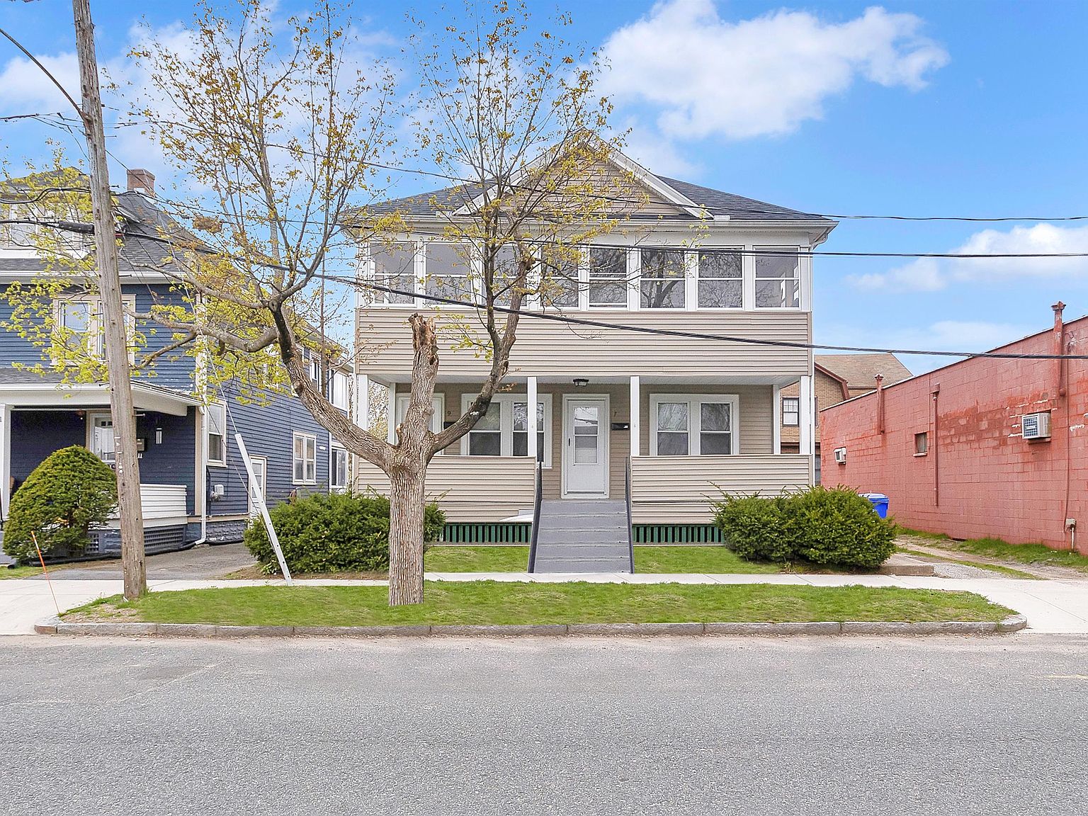 7 Kosciusko St 1, Indian Orchard, MA 01151 Zillow