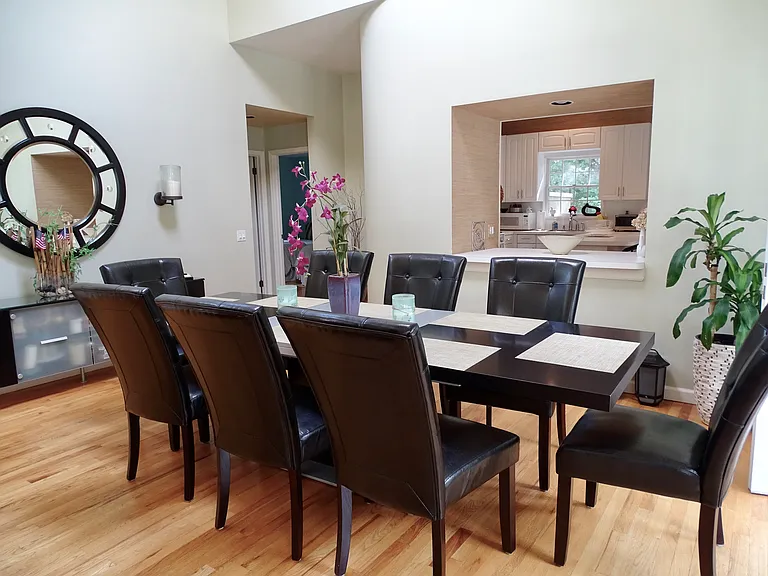 150 Talmage Farm Ln — Photo 9