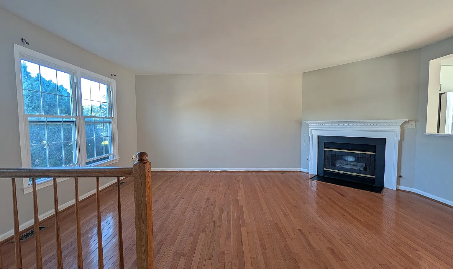 4 bed, 3.5 bath, 1832 sqft, $2,600 — Photo 4