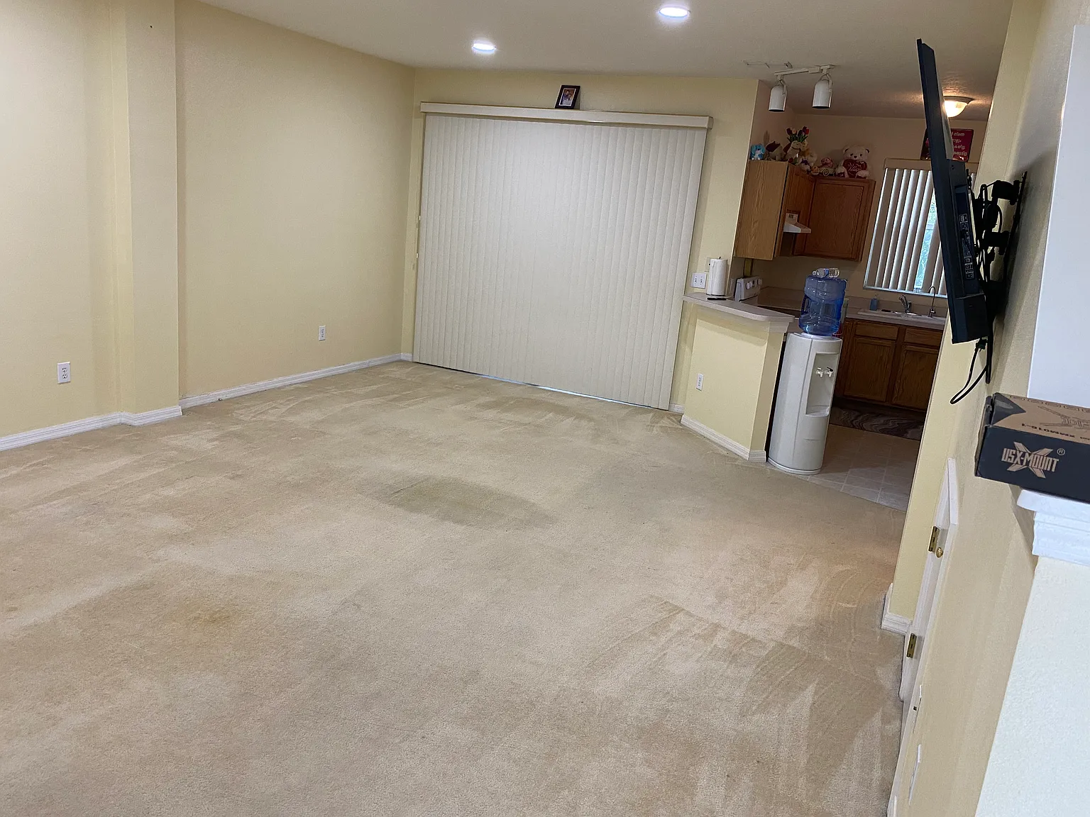 2 bed, 1.5 bath, 1200 sqft, $1,650 — Photo 3