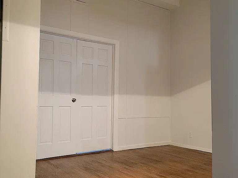 131 E 23rd St #2D — Photo 3