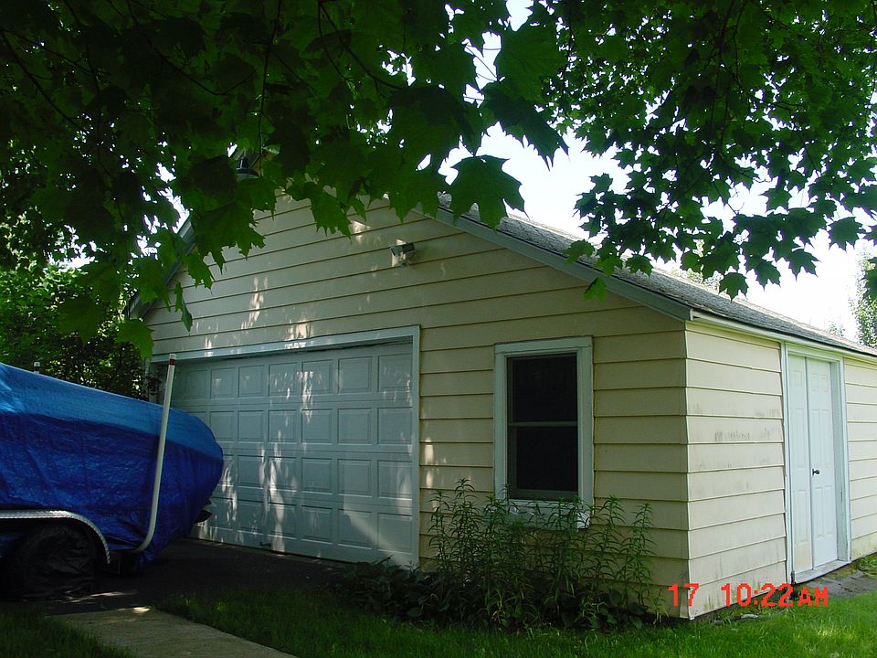 2nd image of 129 Parker Rd