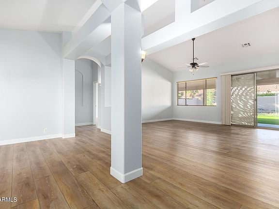 3rd image of 4124 W ESCUDA Drive W