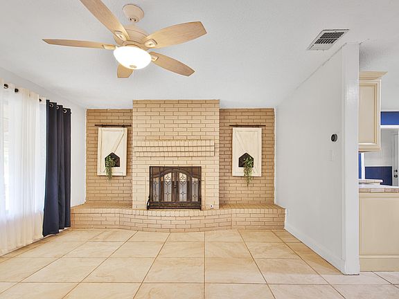 5th image of 3516 52nd St