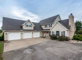 14851 Remington Rd, Marion, IL 62959