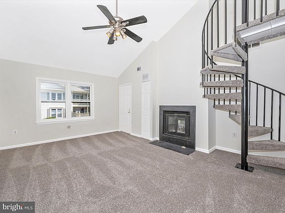 5th image of 20514 Shadyside Way