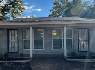 2949 Carnes Ave, Memphis, TN 38111