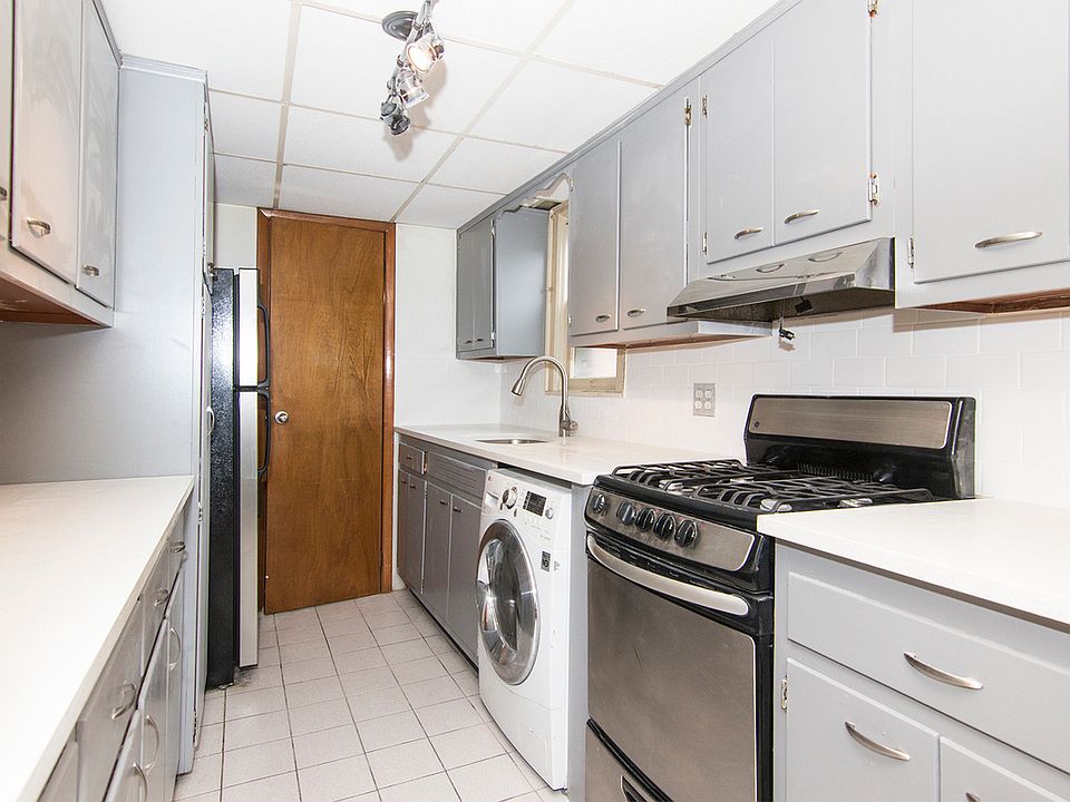 1st image of 32-53 33rd St #Wh