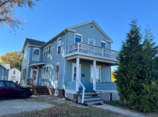 110 S Pleasant St #C, Princeton, IL 61356