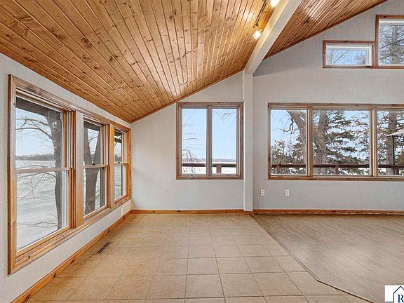 5th image of 1234 Baker Bay Rd