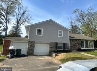 1242 June Rd, Huntingdon Valley, PA 19006
