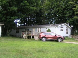 7242 Herr Ln, Hartstown, PA 16131