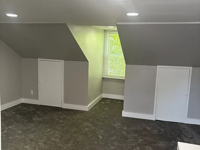 948 W Chew St — Photo 16