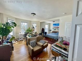385 Columbia St #1, Cambridge, MA 02141