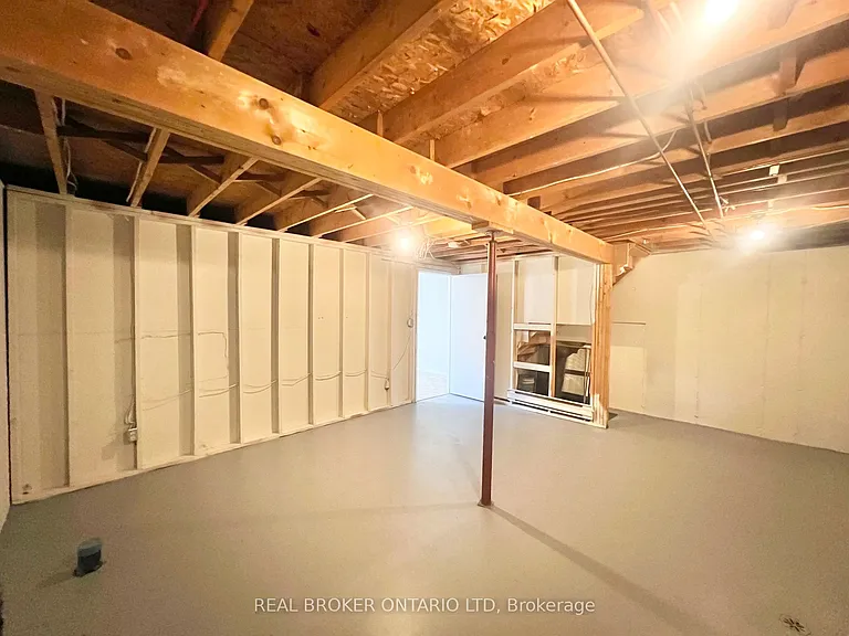 135 Belmont Dr #37 — Photo 18