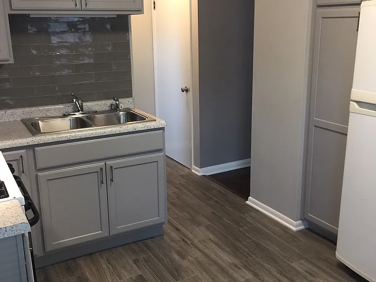 309 Burchell Ave — Photo 7